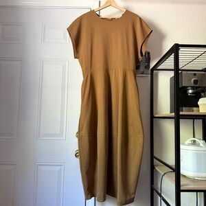 clare linen dress Clarisa